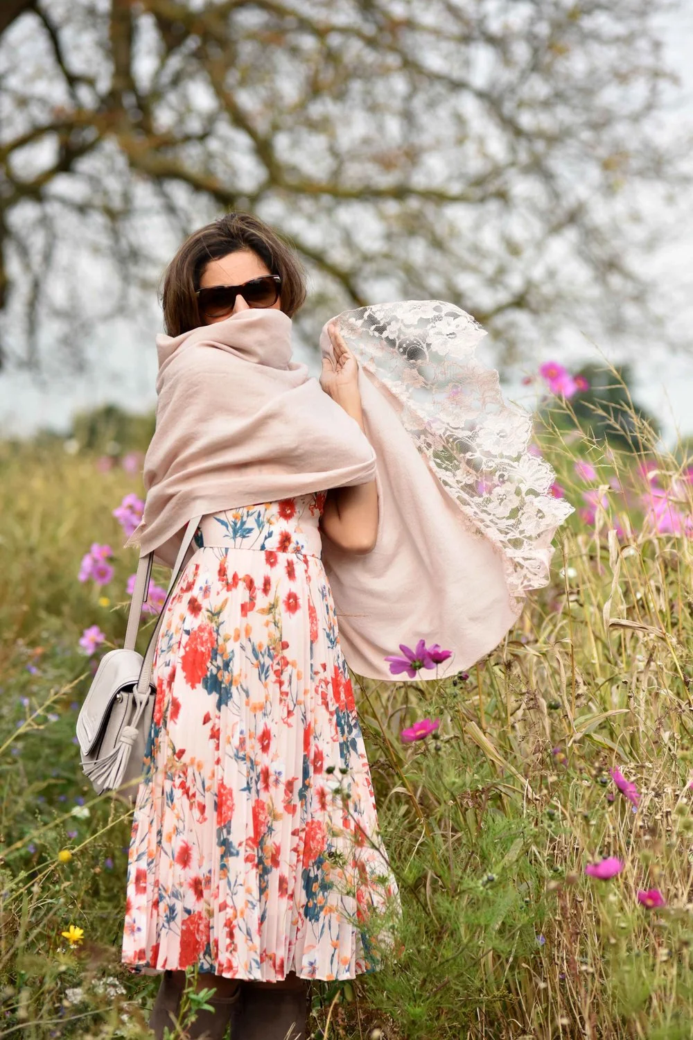 Karen Millen floral dress, cashmere scarf, Kate Spade bag. Photo: Nina Shaw. Image©thingstodot.com