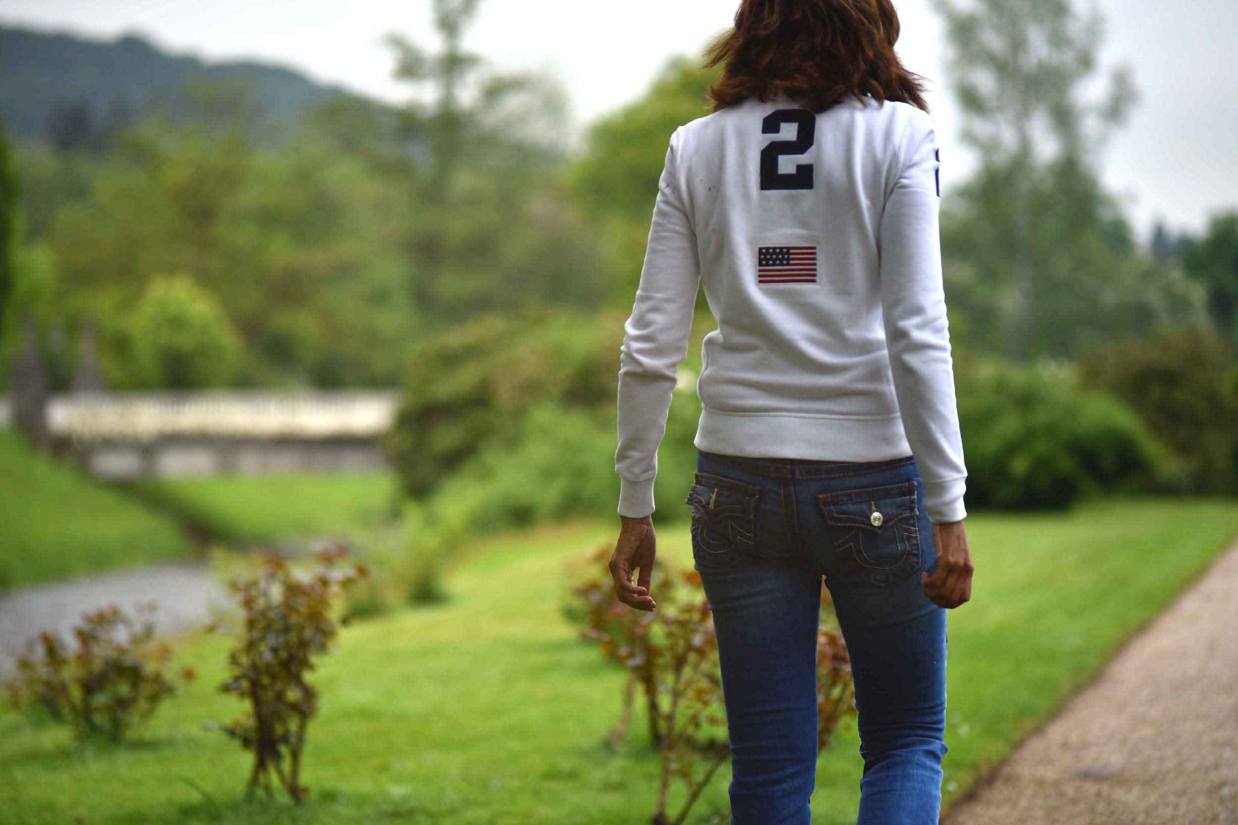 Polo Ralph Lauren, white fleece jacket, Goenneranlage, Baden Baden, Germany. Image©thingstodot.com
