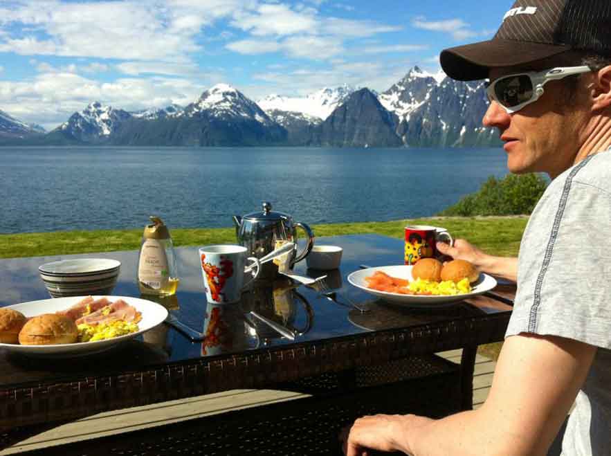  Sunday brunch, Graham Austick, Lyngen Lodge, Norway. Image©thingstodot.com