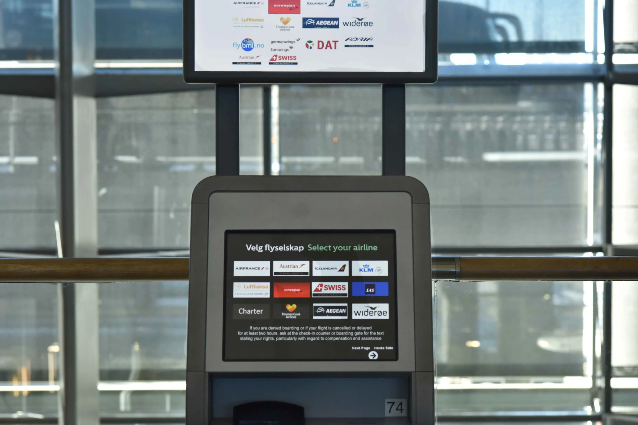 Self check in, Oslo Gardermoen Airport, Oslo, Norway. Image©thingstodot.com