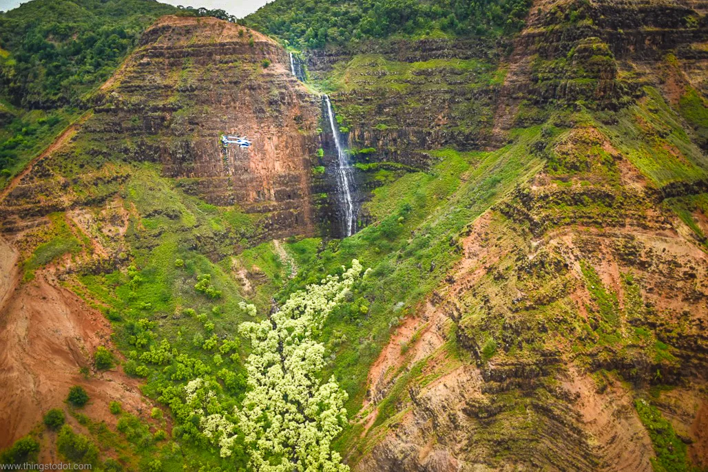 Waimea Canyon, Kauai, Hawaii, aerial view, Jack Harter Doors Off Helicopter Tour. Image©www.thingstodot.com
