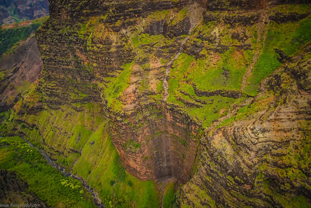 Waimea Canyon, Kauai, Hawaii, aerial view, Jack Harter Doors Off Helicopter Tour. Image©www.thingstodot.com