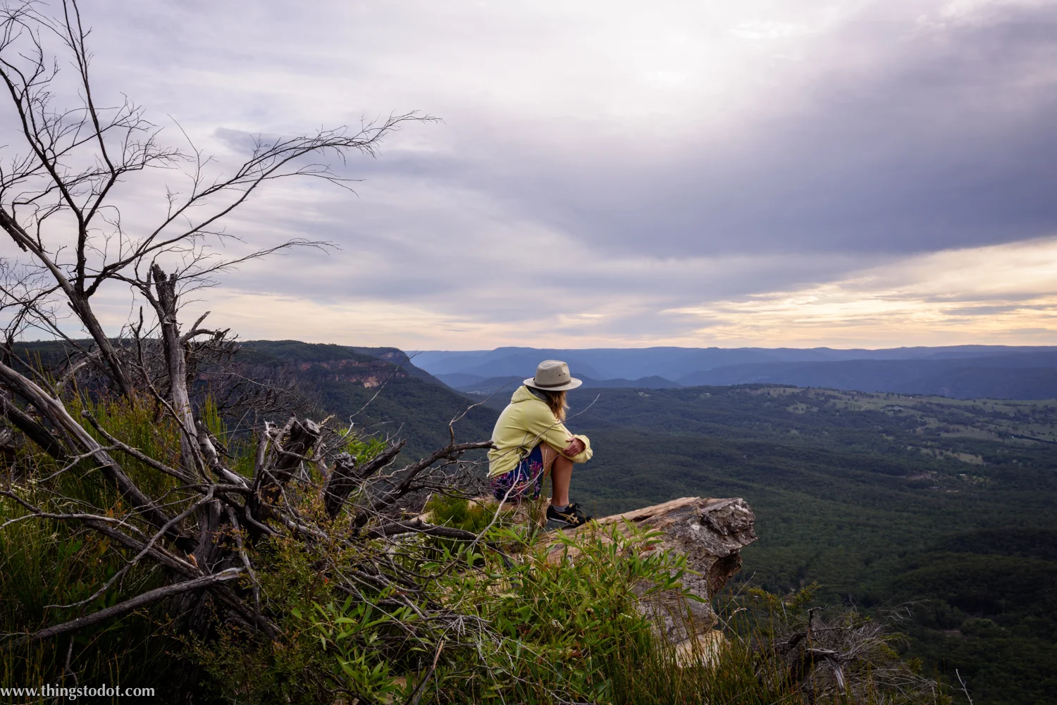 Blue Mountains, Cahill's Lookout, New South Wales, Australia. Photo: Gunjan Virk. Image©www.thingstodot.com.