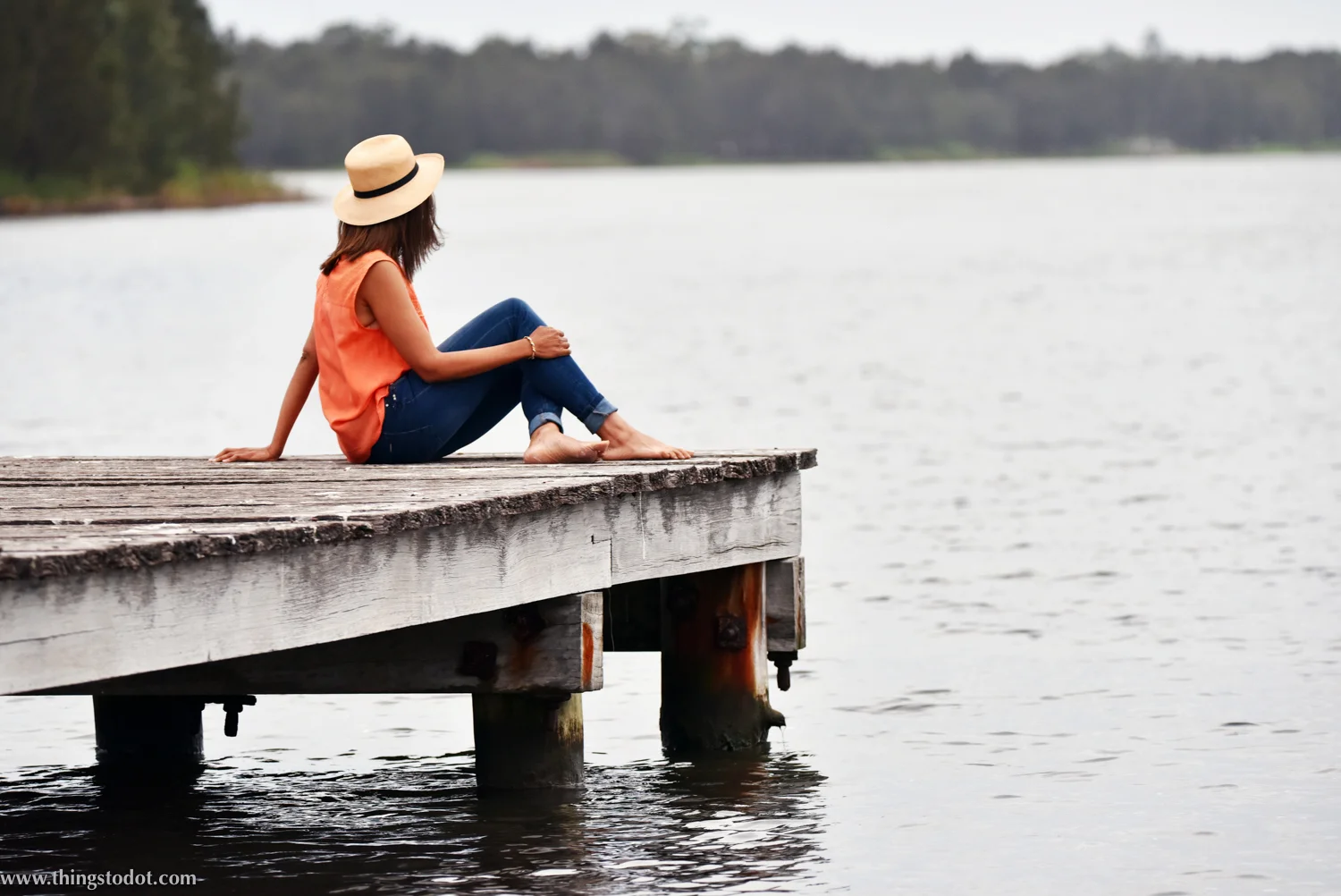 Lake Illawara, Primbee Jetty, NSW, Australia. Photo: Brad Chilby (http://chilby.com.au). Image©www.thingstodot.com. Clothes: https://www.cream-clothing.com.