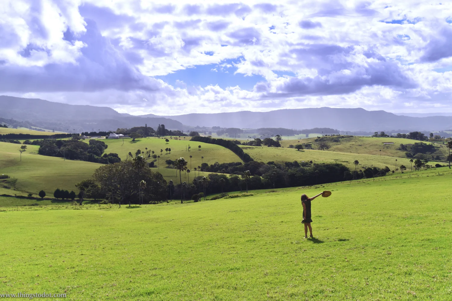 Jamberoo Valley, New South Wales, Australia. Photo: Brad Chilby (http://chilby.com.au). Image©www.thingstodot.com. 