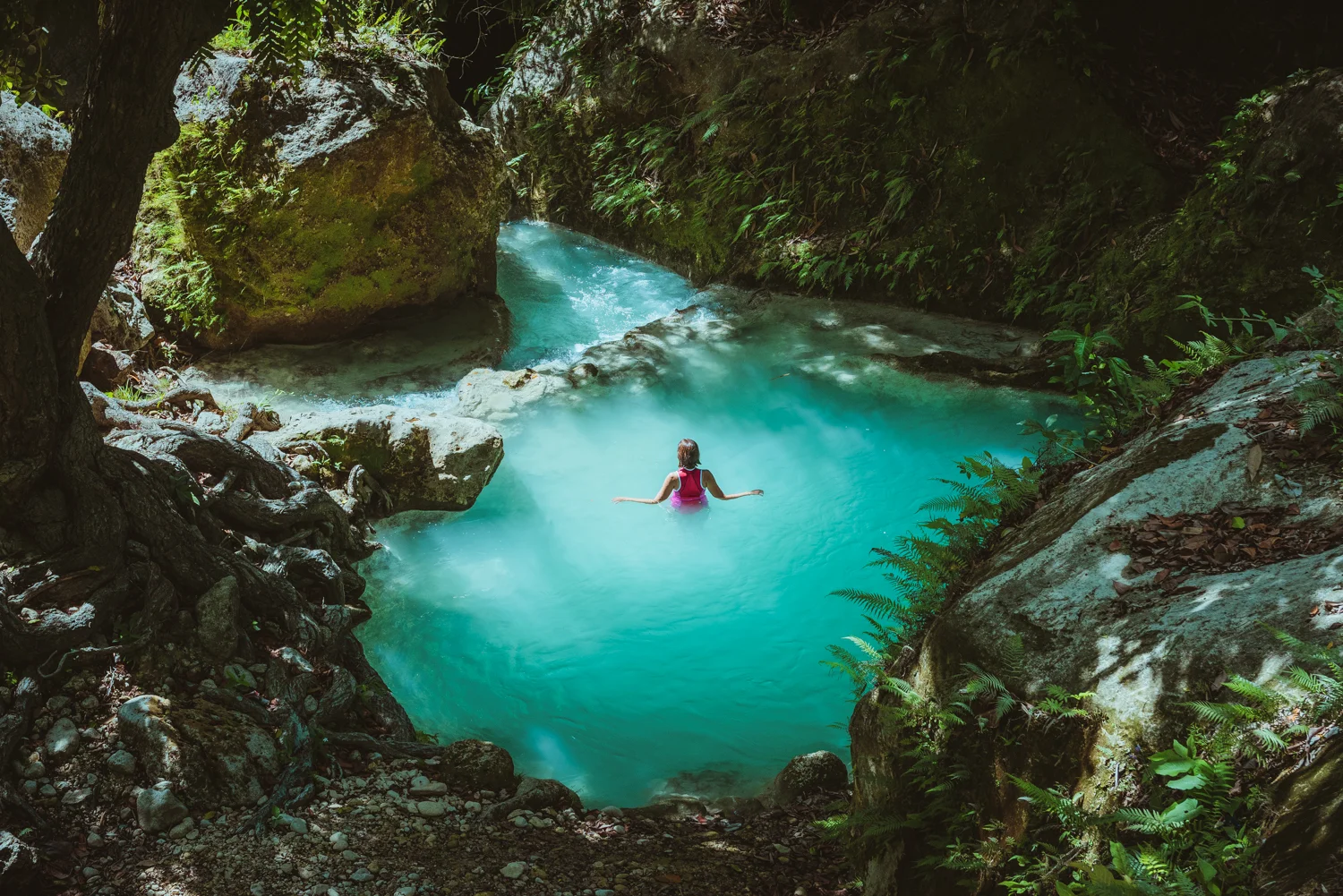 Inambakan Falls, Ginatilan, Cebu, Philippines. Photo: Chilby Photography (https://chilby.com.au), ©www.thingstodot.com.