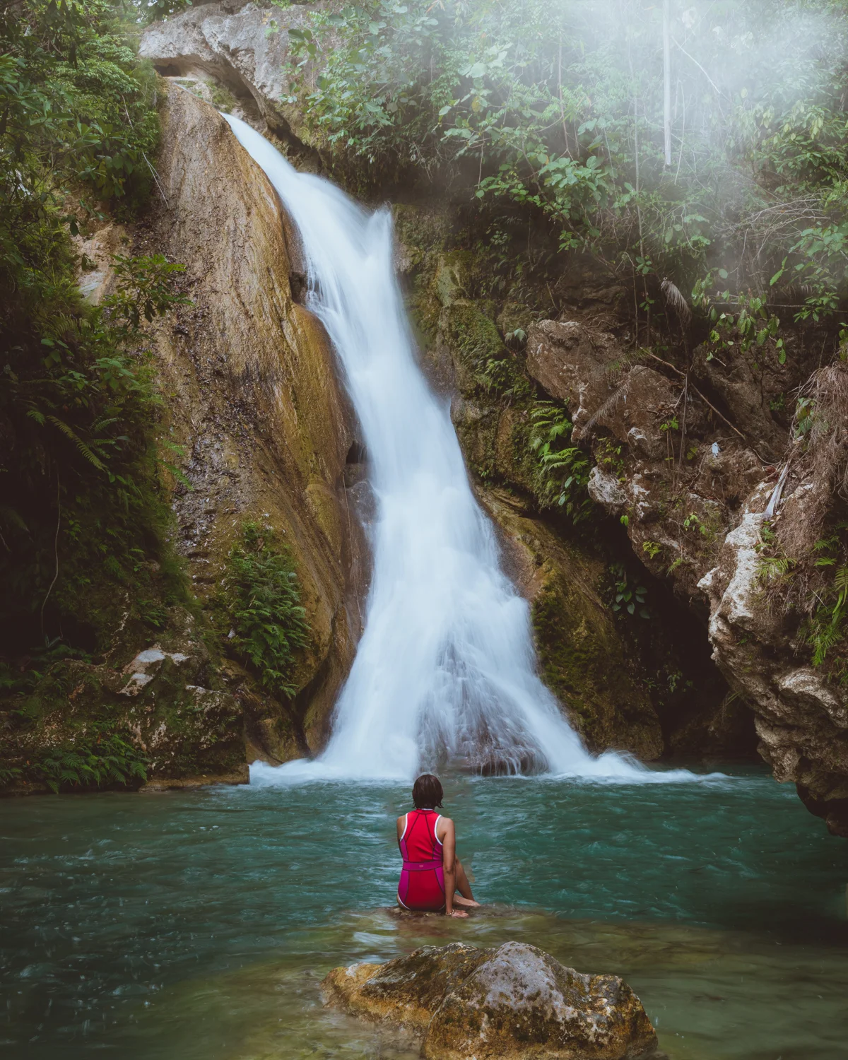 Inambakan Falls, Ginatilan, Cebu, Philippines. Photo: Chilby Photography (https://chilby.com.au), ©www.thingstodot.com.