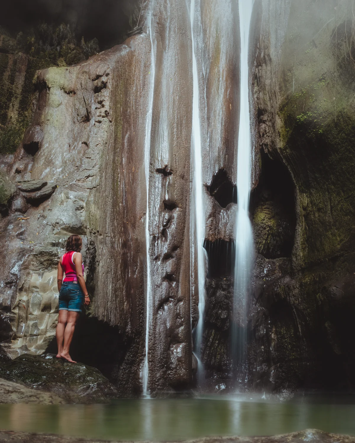 Binalay Hidden Falls, Samboan, Cebu, Philippines. Photo: Brad Chilby (https://chilby.com.au), ©www.thingstodot.com.