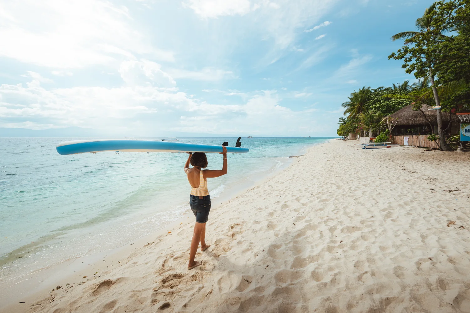 White Beach, Moalboal, Philippines. Photo: Brad Chilby (https://chilby.com.au/). Photo©www.thingstodot.com.