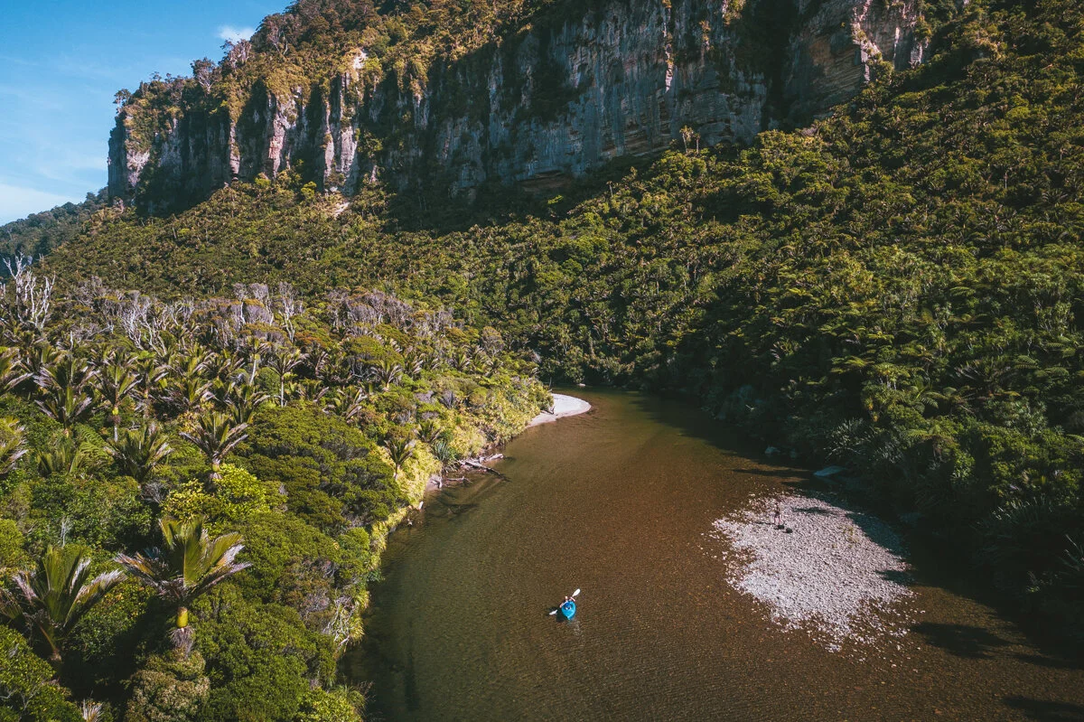 Pororari river kayaking, New Zealand South Island (west coast). Photo©www.thingstodot.com