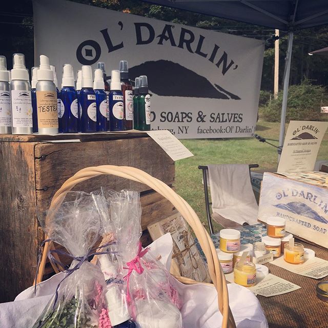 Your favorite Ol Darlin products are here at the Torne Valley Vineyards Autumn Music Festival today until 6:30pm. #bodycare #naturalsoap #herbalsalves #tornevalley #rocklandcounty