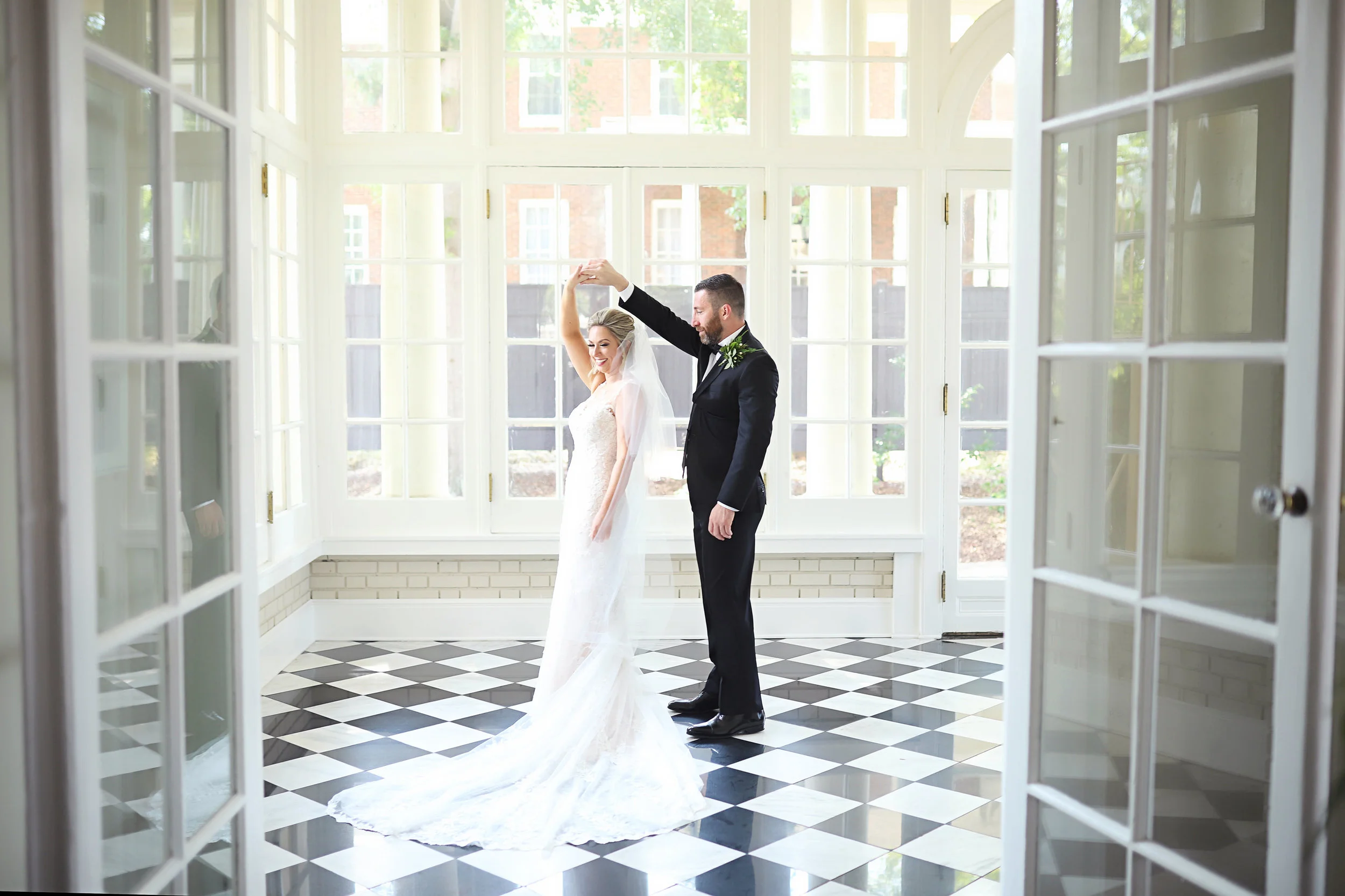 Charlotte Wedding Photographer // Chris + Ashlee Wedding Preview - Separk Mansion Wedding