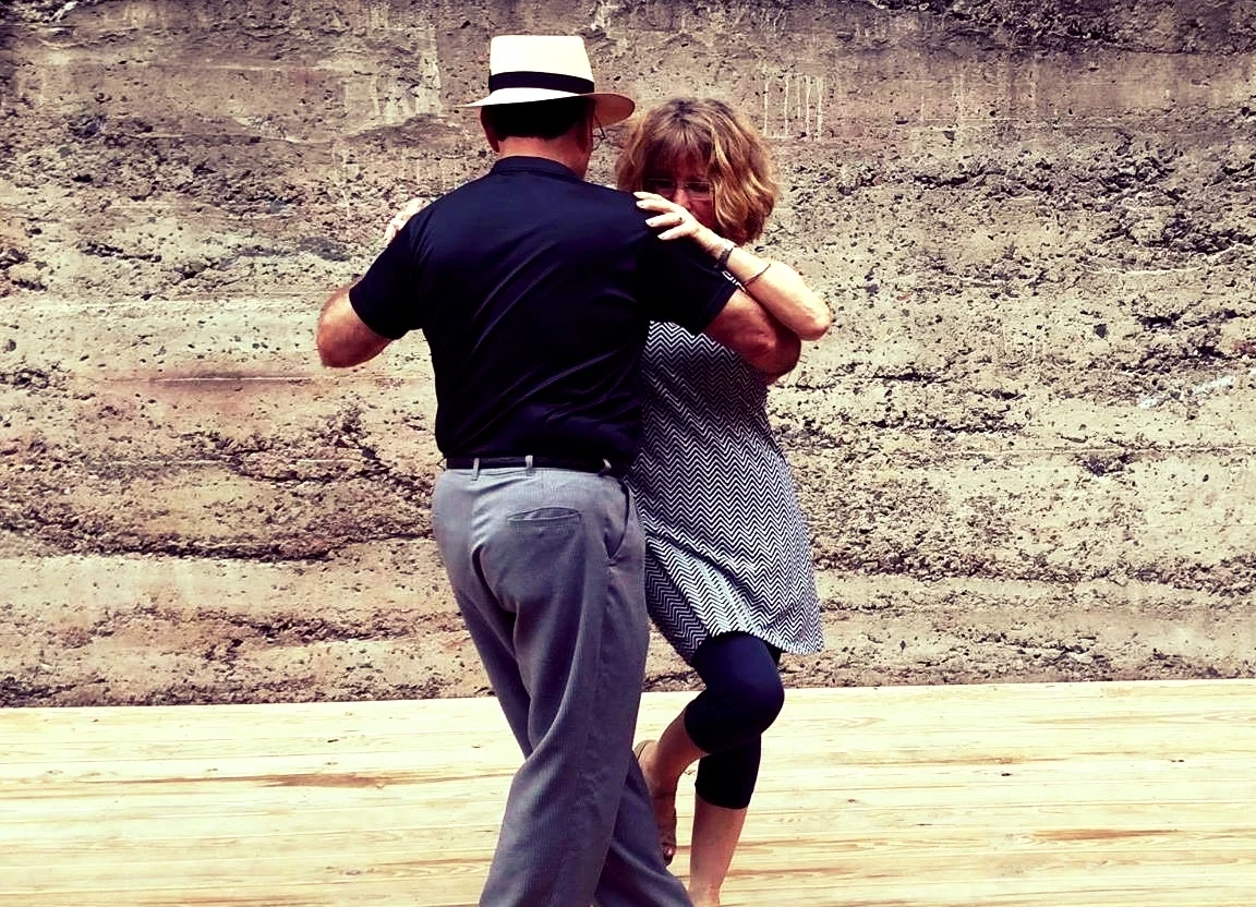 Louis Bianco Tango.jpg