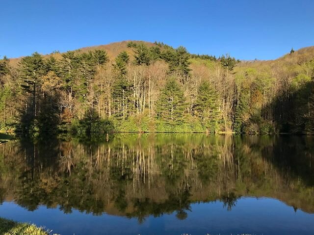 #nature #lake #bluesky #reflection