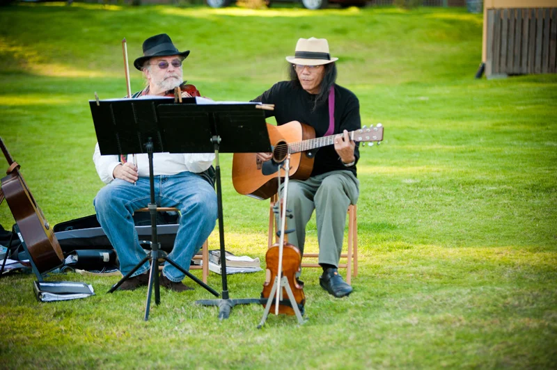 Bluegrass duo performing in Anchor Bay, CA