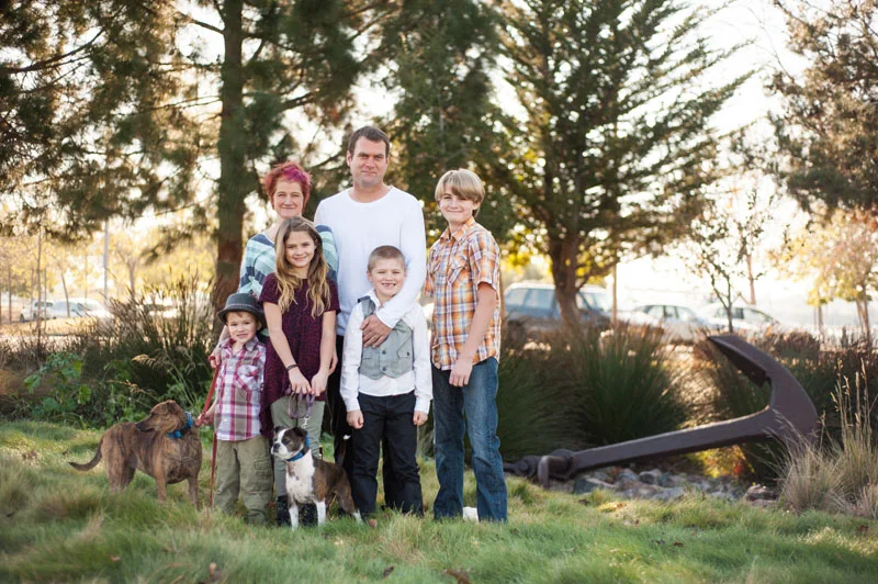 Family photos in Oakland