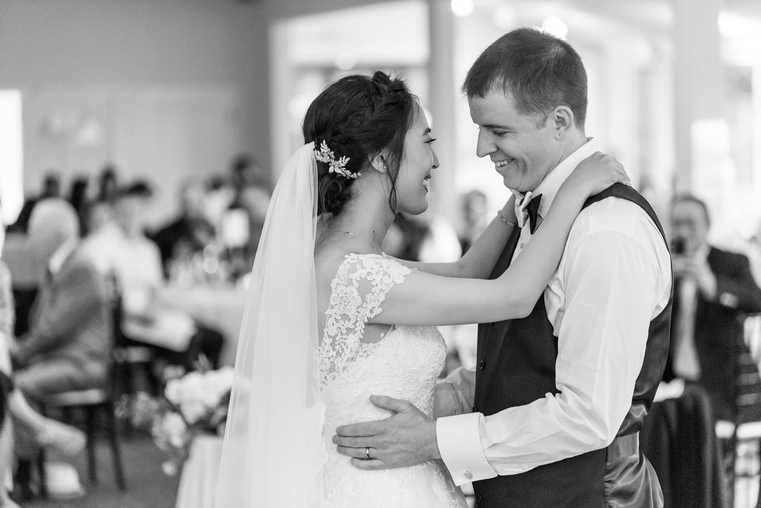 Black and white of bride and groom's first dance