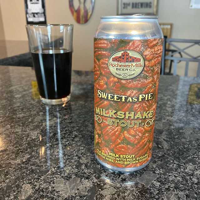 Sweet as Pie Milkshake Stout @rochestermillsbeer is today&rsquo;s craft beer review. Link to full review is in bio 
#drinkcraftbrews #drinkcraftnotdaft #beertimez #drinklocalbeers #drinkcraftbeers #beerreview #craftbeernation #craftbeersnob #beerphot