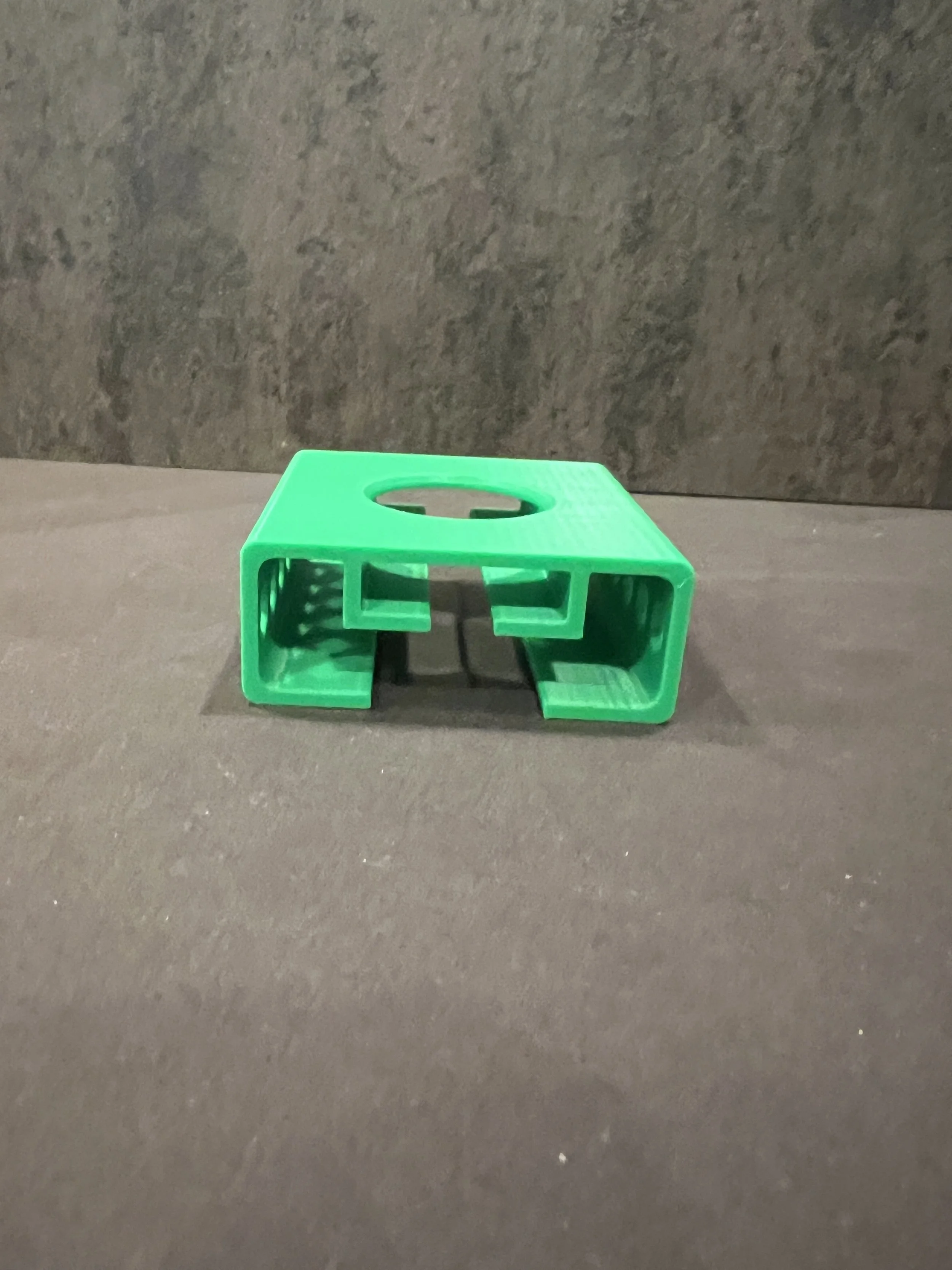 iWatch Holder 1in.JPG