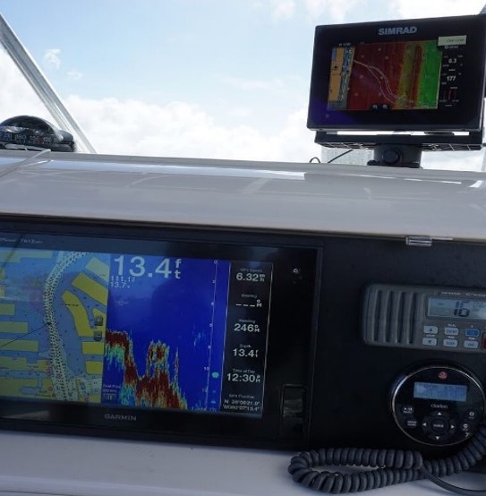 CMOR Mapping Map Pak Simrad Go7 7" portable GPS — CMOR Mapping