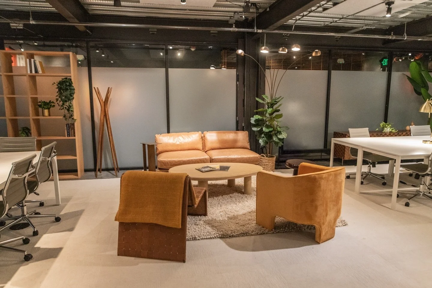 Looking for a spacious, private setting for your next team gathering? Suite 100M is our largest meeting room, designed to comfortable accommodate 30 people. 

Fully equipped with a large flat screen TV, OWL conferencing system, whiteboards. Seating i