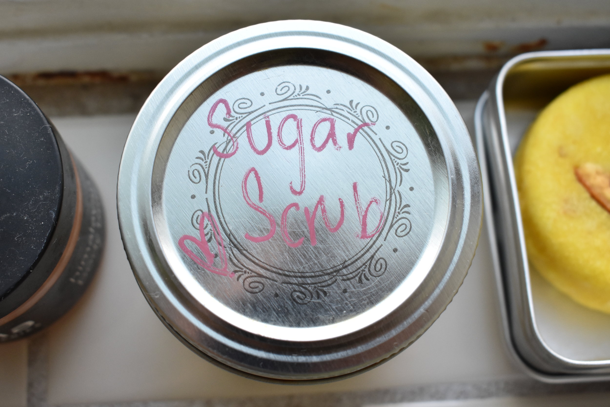 Homemade Honey-Sugar Scrub