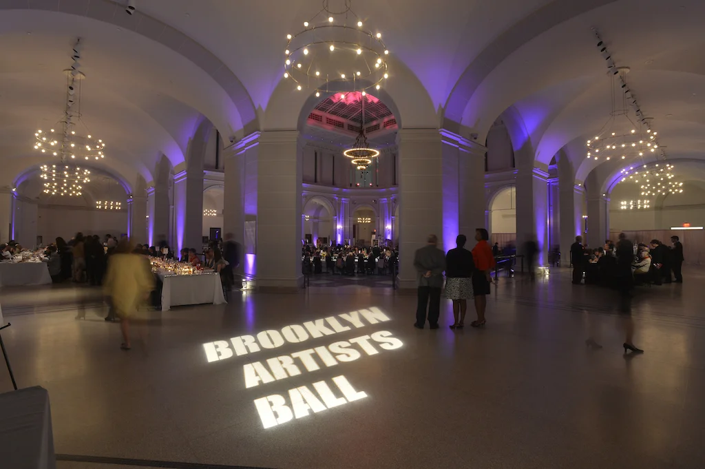 2012 Aprl18 RA Brkn Musm 521.JPG