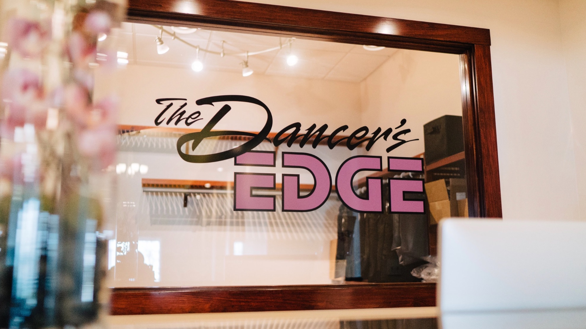 The Dancer's EDGE Front Desk