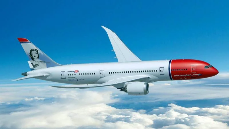 Norwegian-B787-Dreamliner.jpeg