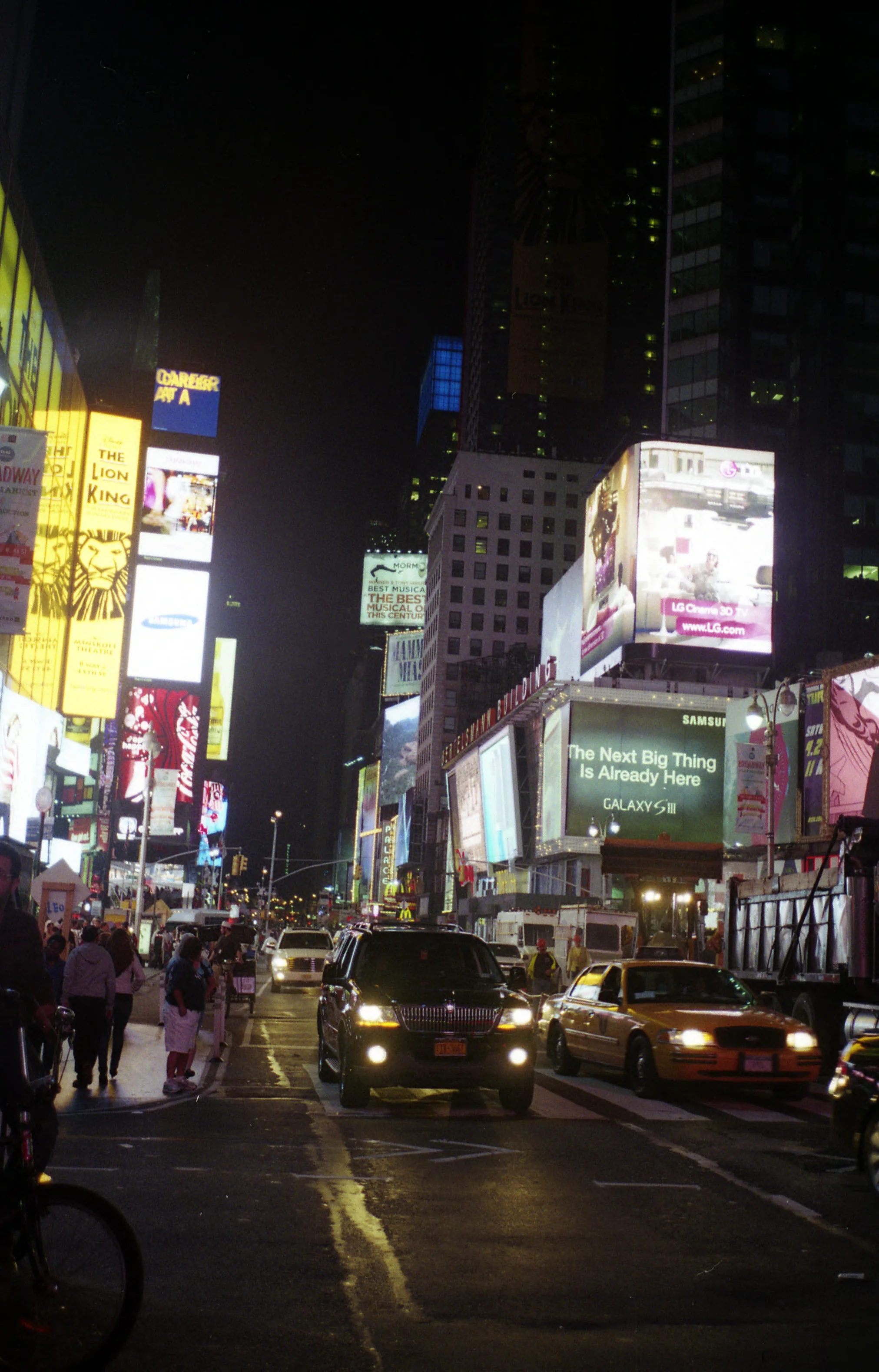 221012b242 copy.jpg