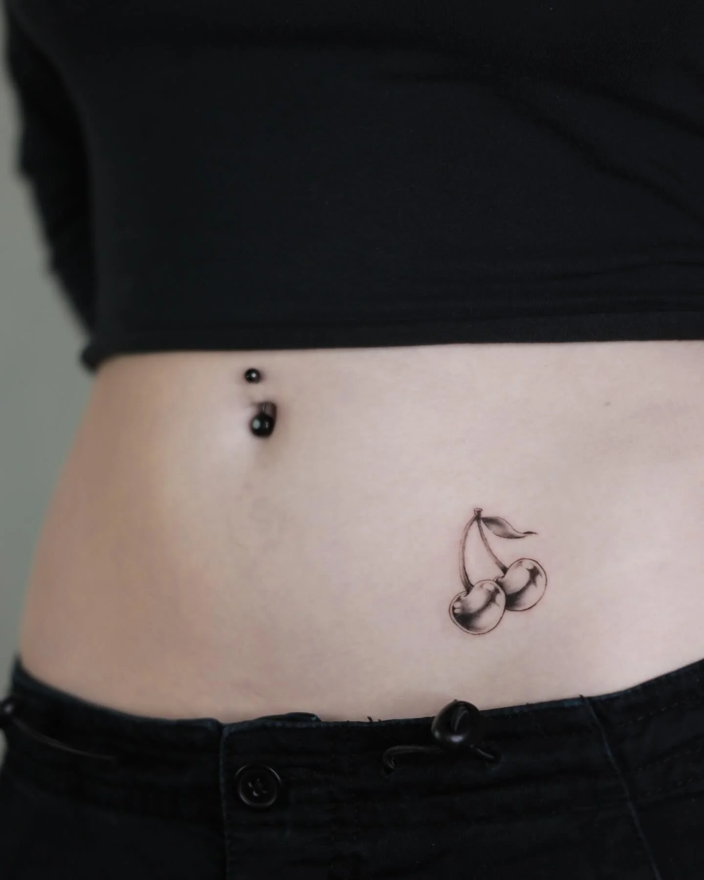 🍒
.
.
.
.
.
.
.
.
.

#tattooideas #tattooflash #tattoofineline
#finelinetattoo #nicetattoo #nyctattooartist #tattooart 
#smalltattoo #mini tattoo
#newyorktattooartist #tattoonyc
#newyorkcity  #singleneedle
#singleneedletattoo #tattoosingleneedle
#ta