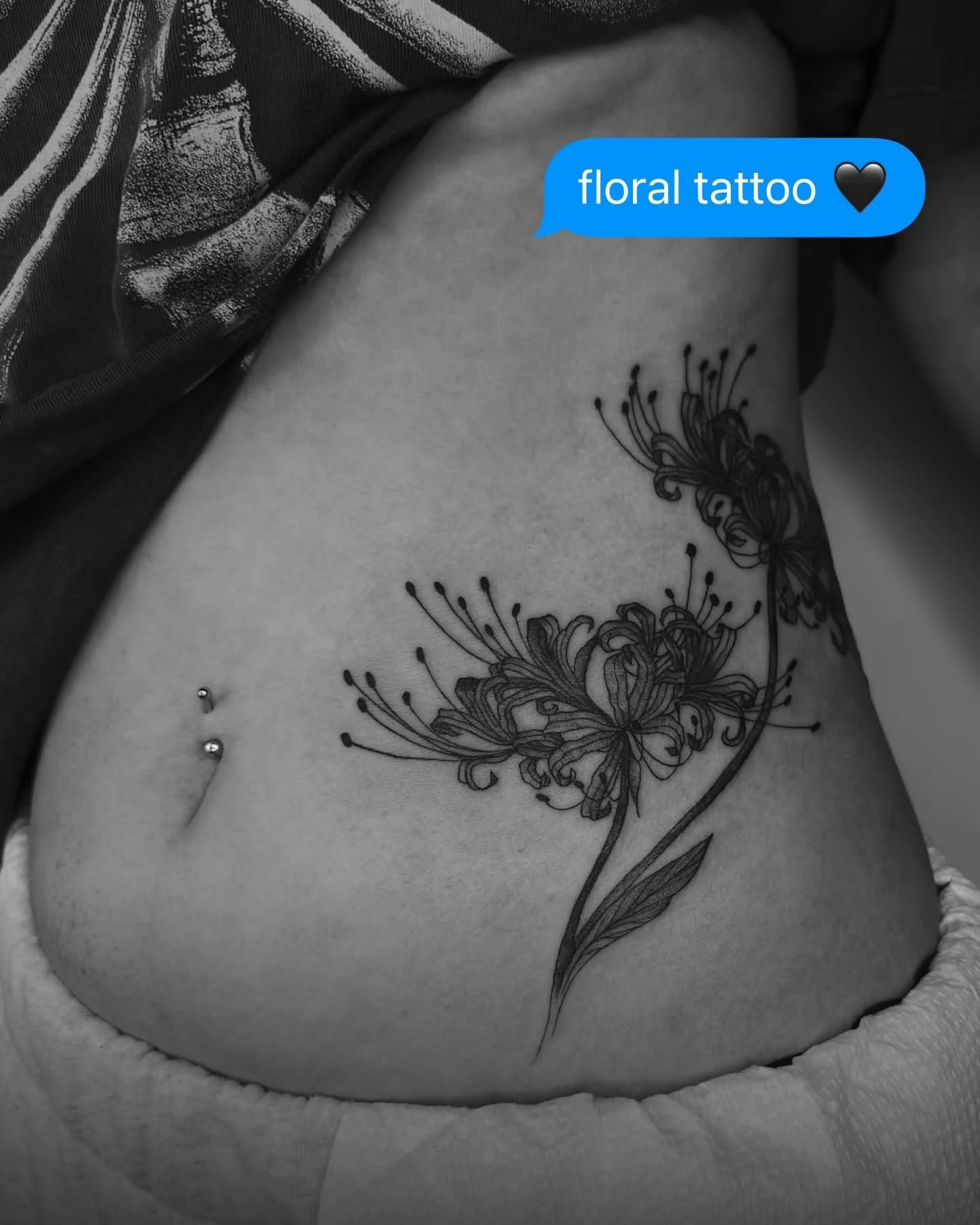 Fine line tattoos are all about precision, subtlety, and detail &mdash; each line clean, each curve intentional. ✨

Let's bloom more flowers on the skin!

They&rsquo;re delicate but full of character, perfect if you want something personal yet eye-ca