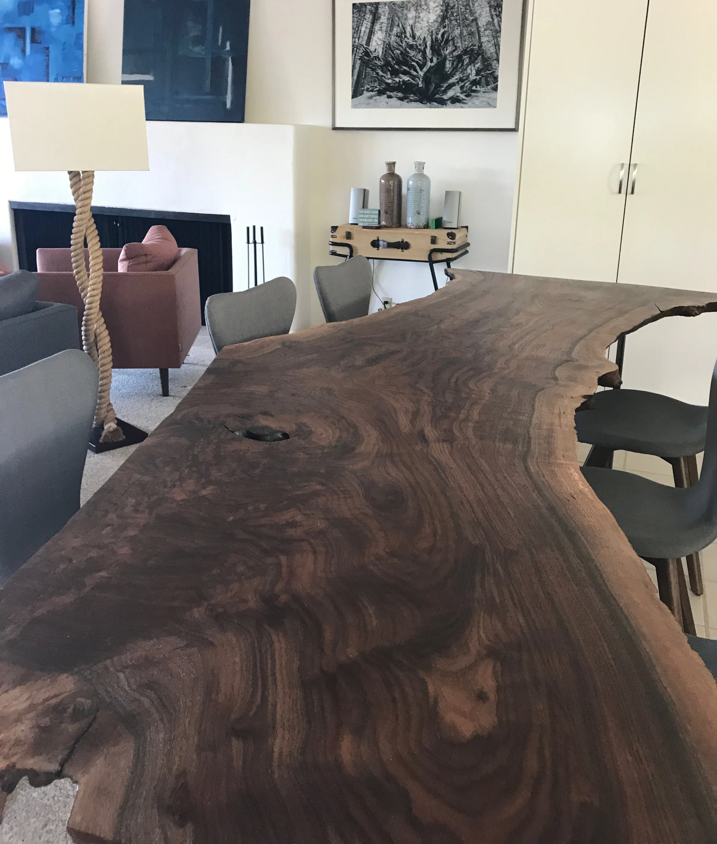 Beachhouse Table 2.jpg