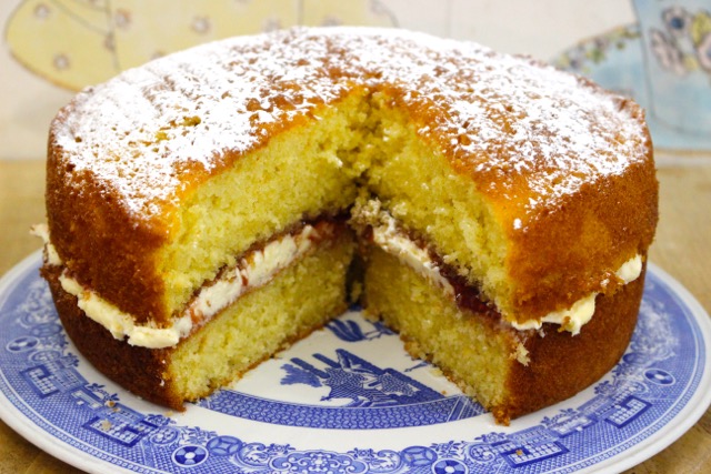 Victoria Sandwich full.jpg
