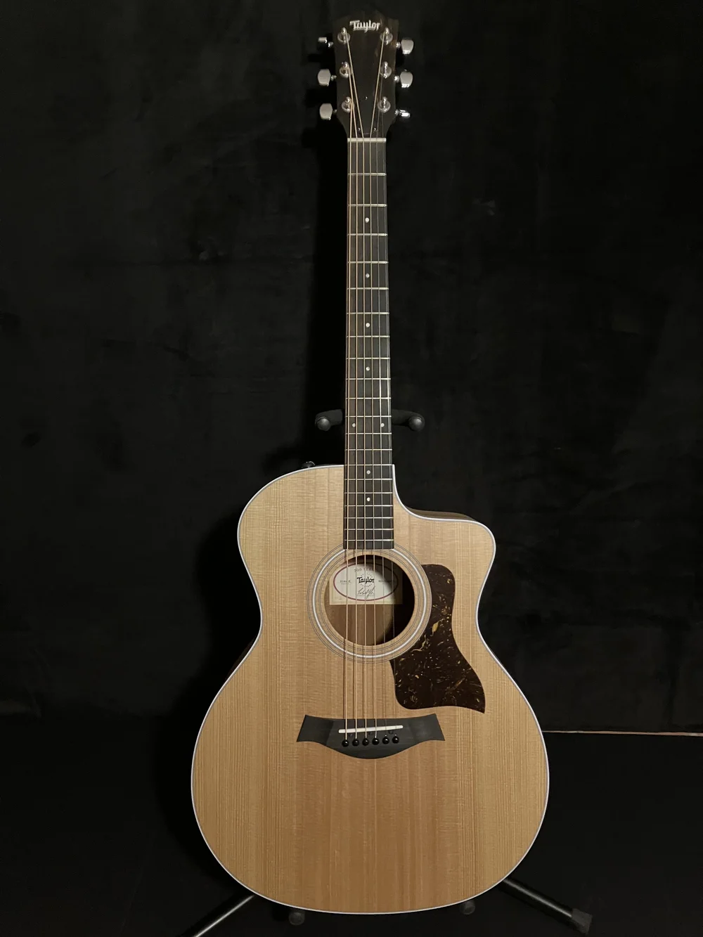 Taylor 215ce-K — Guitars