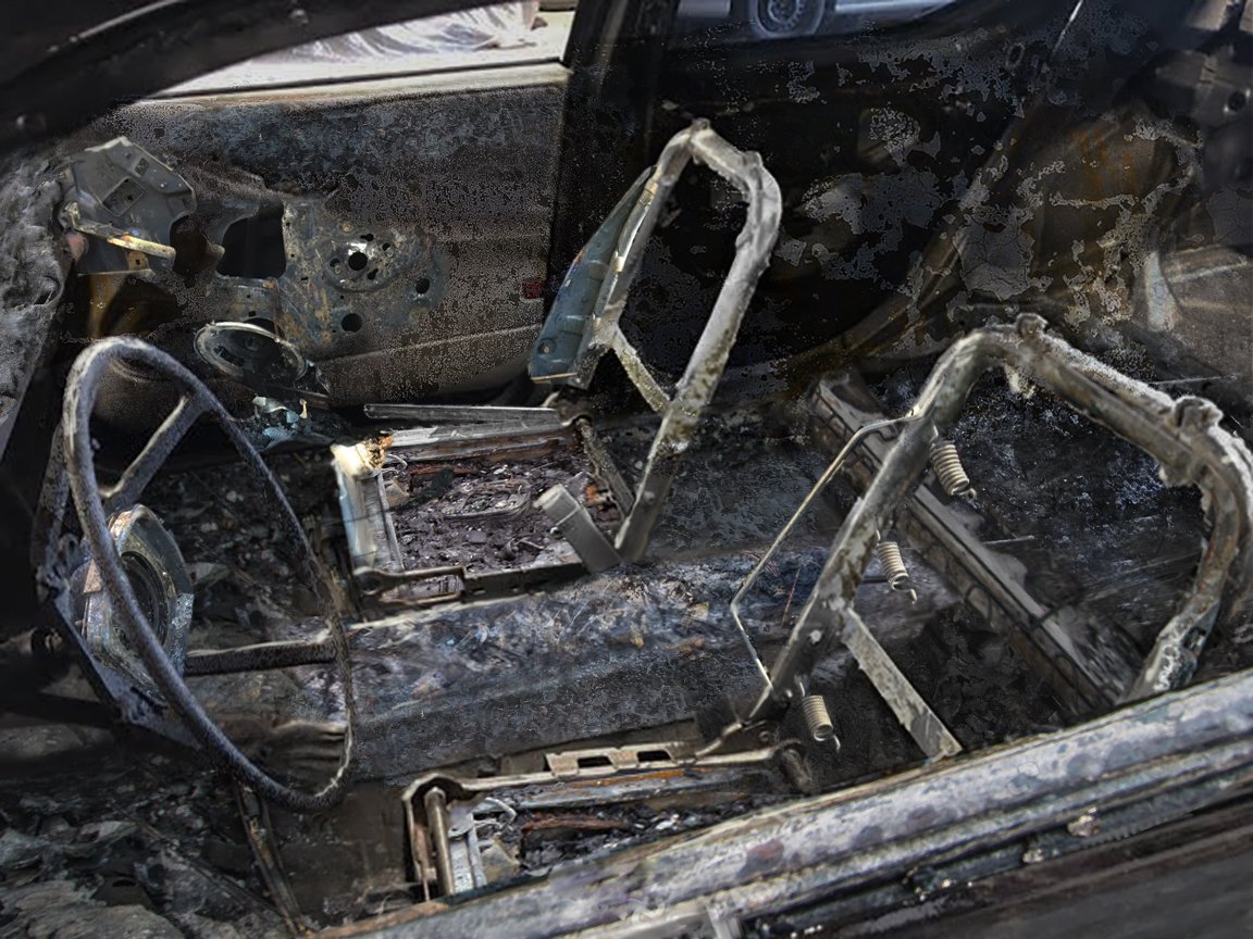 The Flash S6 - Burnt Car Int v1.0 WIP.jpg