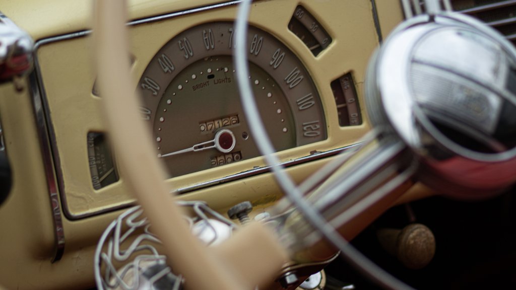 1938 buick roadmaster speedometer