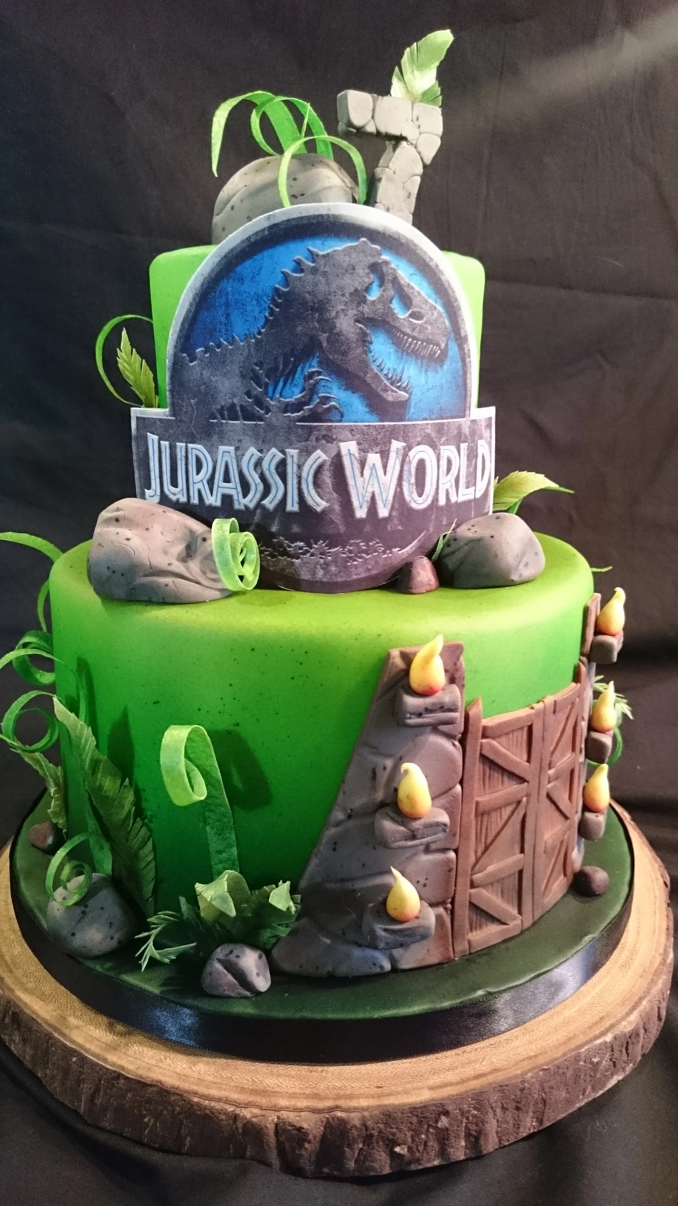 Jurassic World  movie theme cake