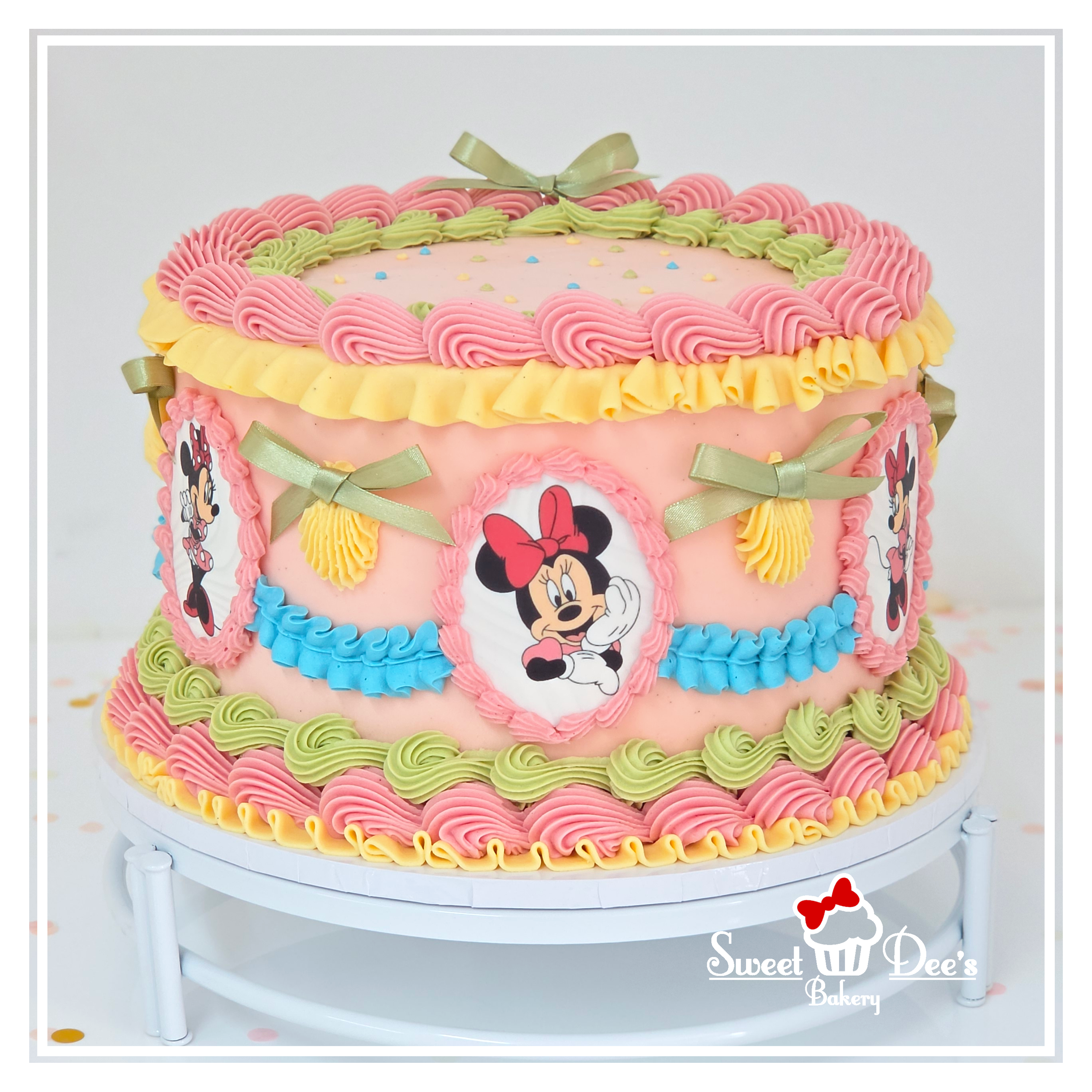 Mini Mouse Lambeth Cake
