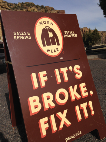 Patagonia Worn Wear Fix It Sign