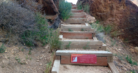 Smith Rock Needs Your Help Project sign on Misery Ridge Trail