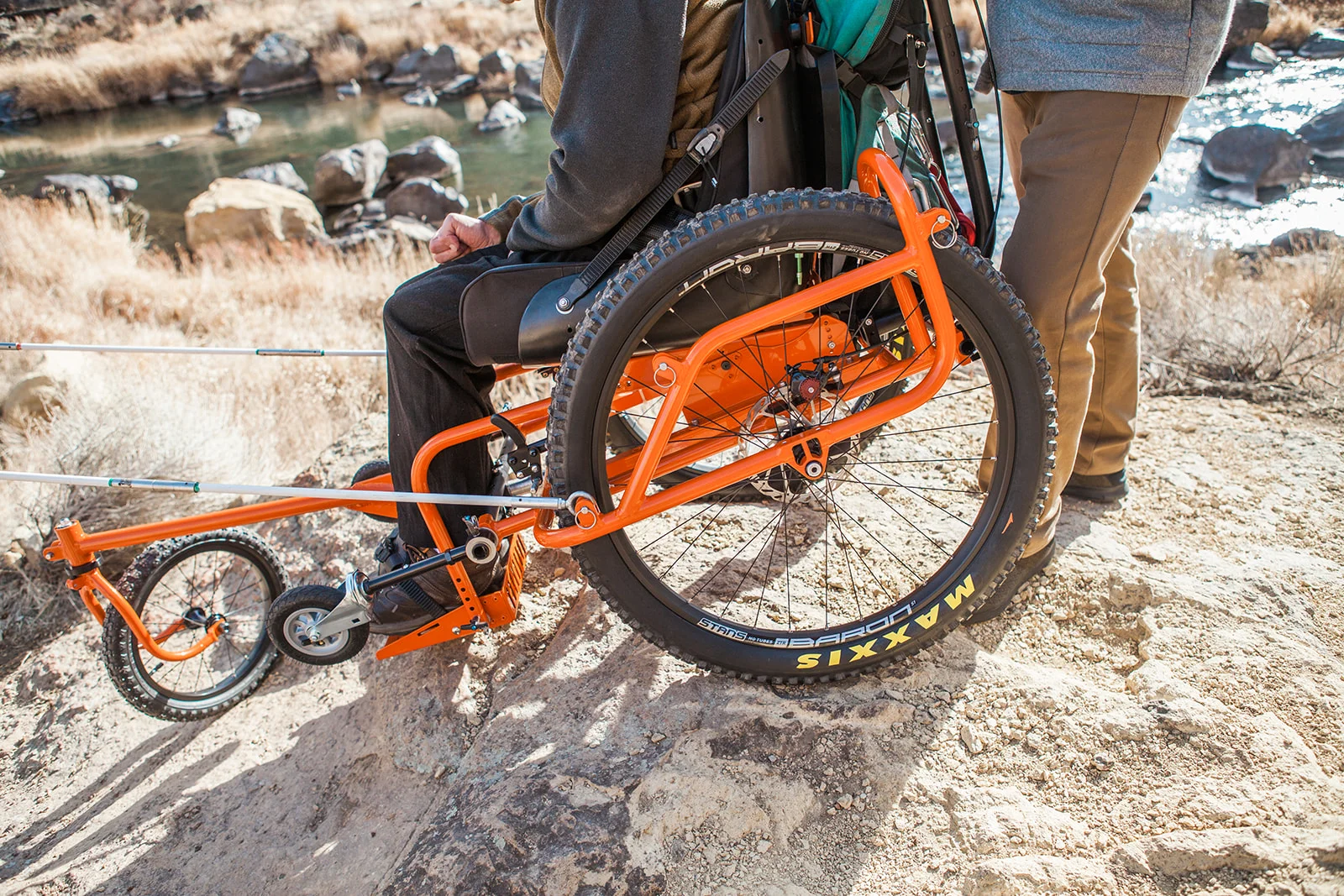 Checking out the front wheel. Click to enlarge.