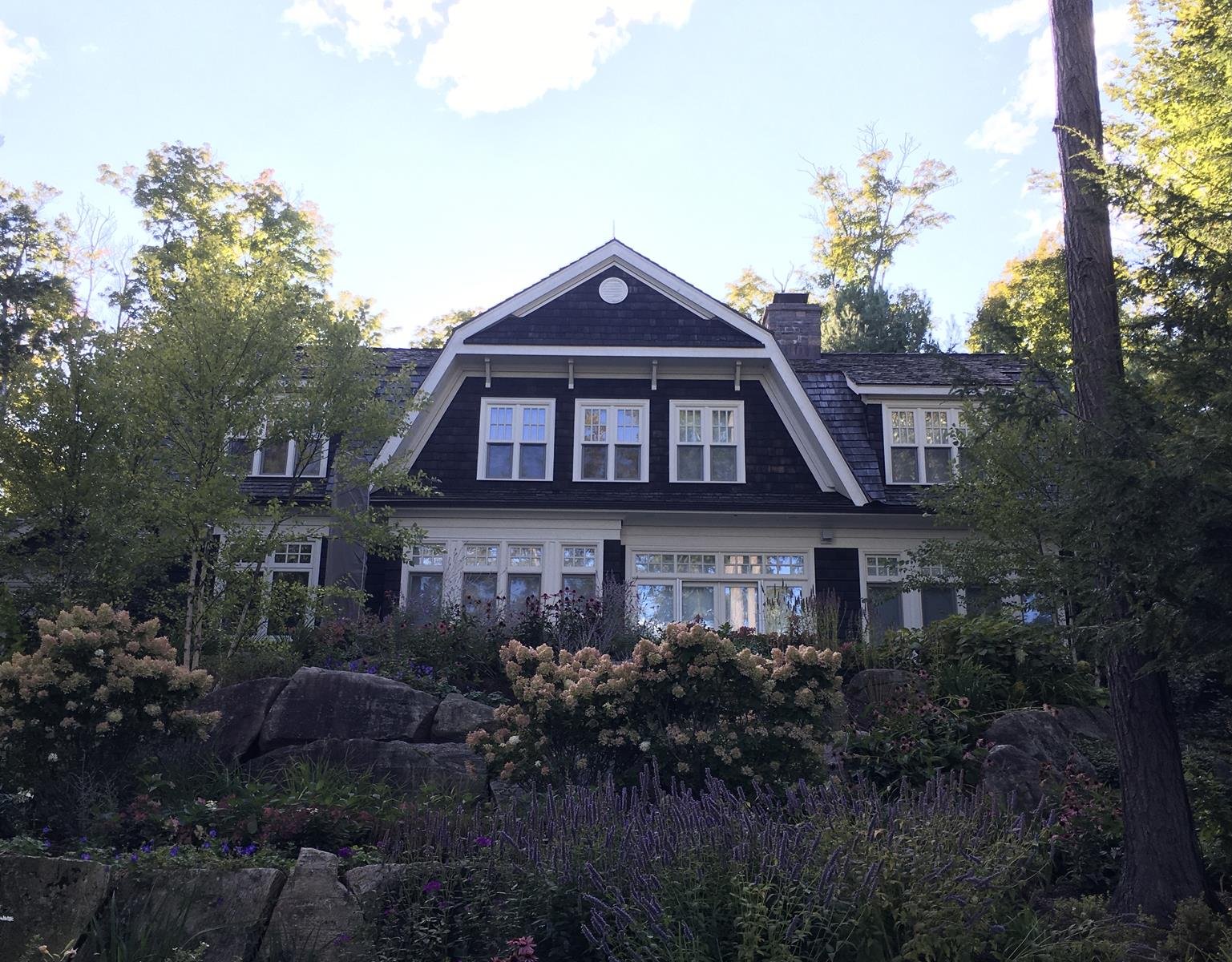 Cedar Shake Roof Cleaning Port Carling (Copy)