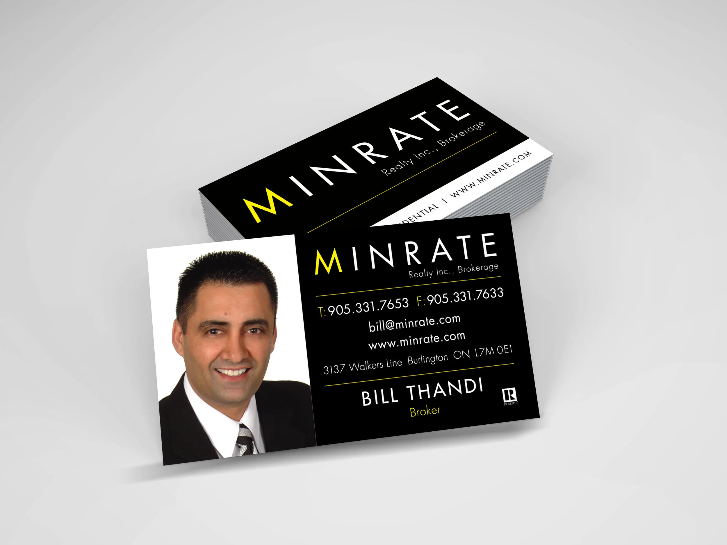 Business Card Mockuu MINRATE.jpg