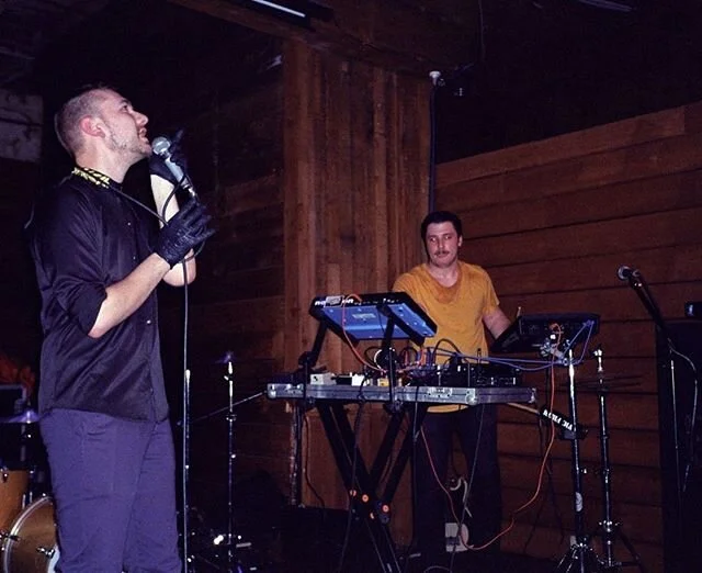 A shot from our last show at @dynastypdx 📸: @overheaddnuorgrednu