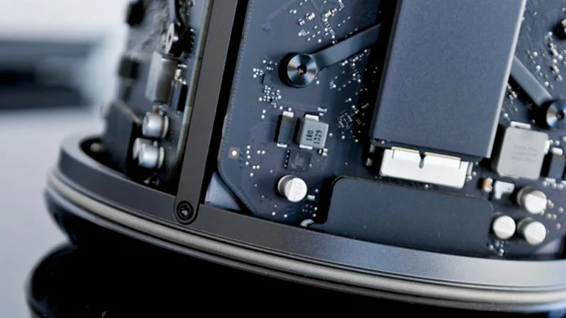 Mac-Pro-inside_thumb800.jpg
