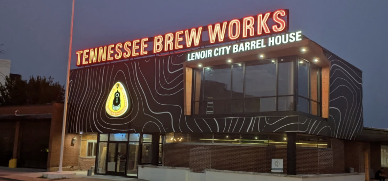 Tennessee Brew Works - Nashville Airport Bar