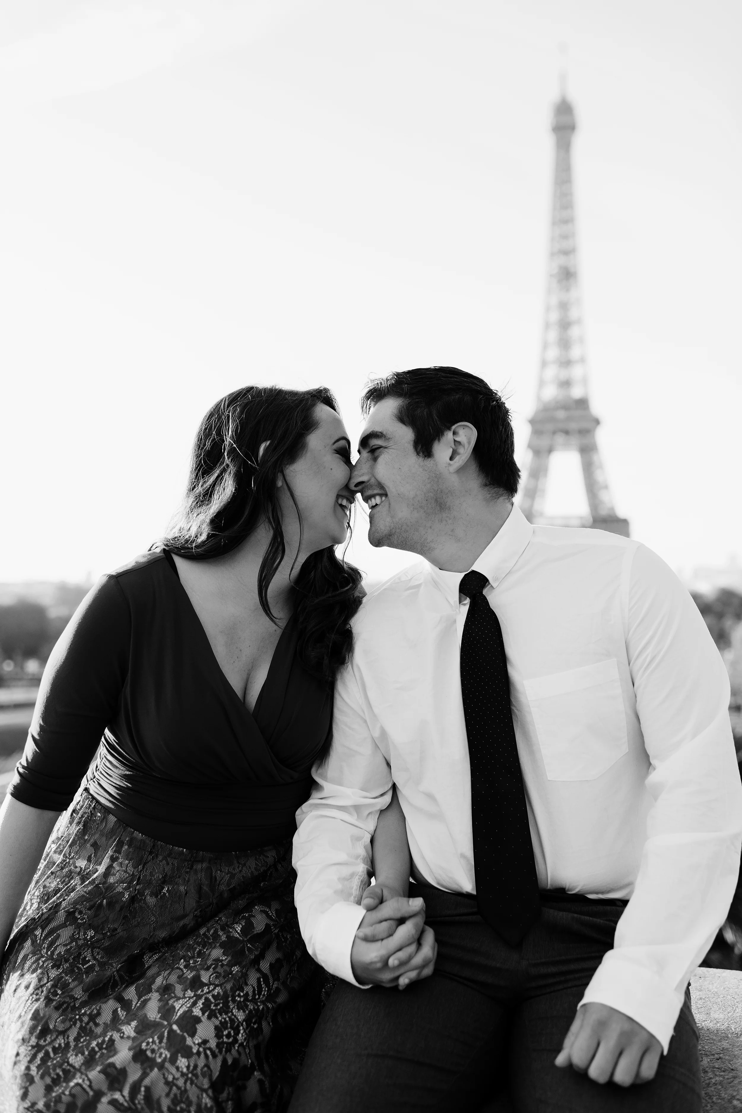 Couple-photoshoot-Anniversary-Paris-Eiffel-Tower-Trocadero034.jpg