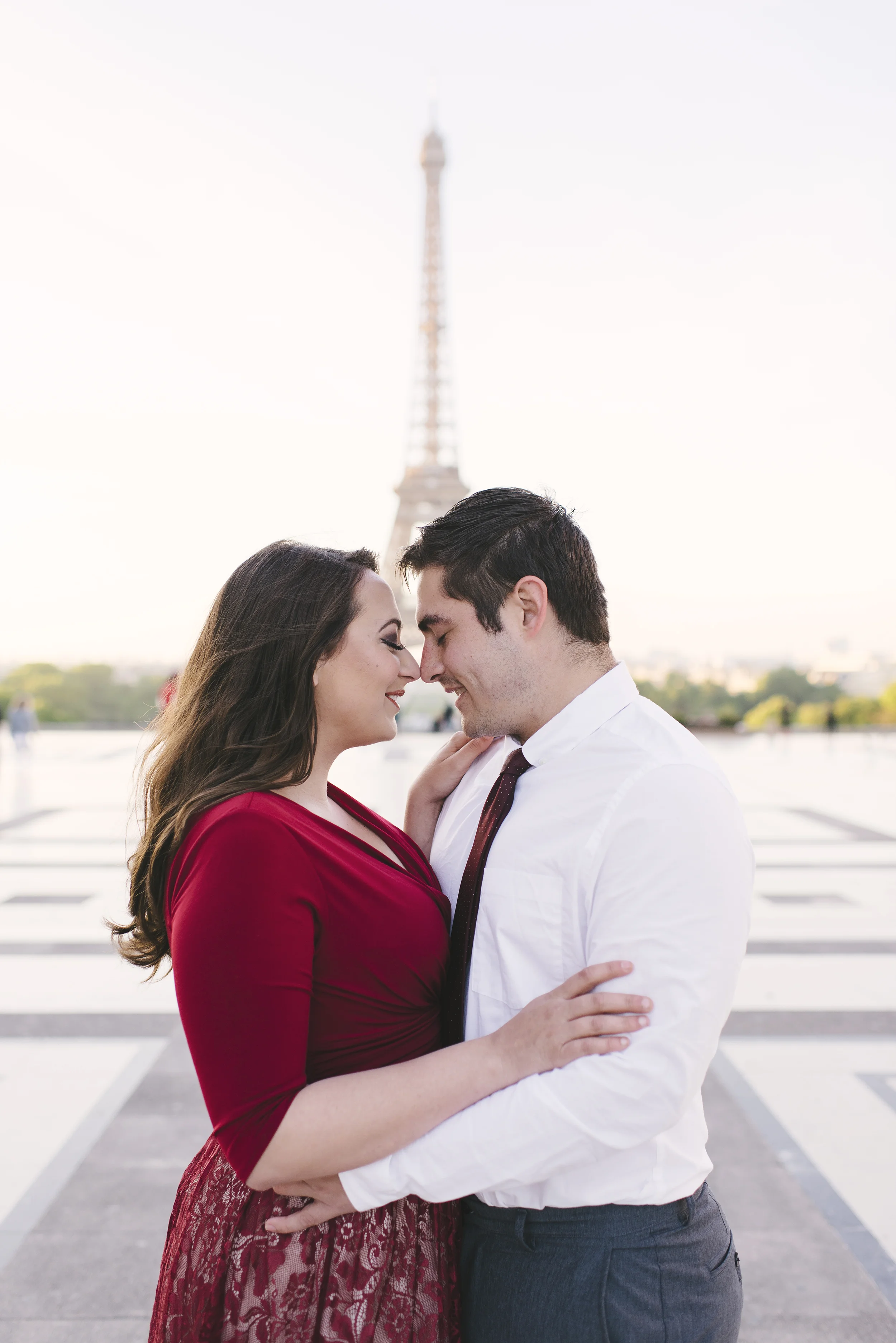 Couple-photoshoot-Anniversary-Paris-Eiffel-Tower-Trocadero013.jpg