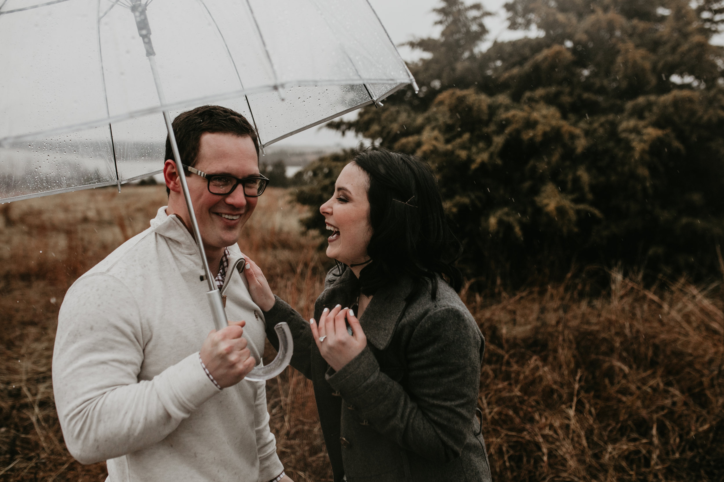 lake lavon-rainy-romantic-surpise-proposal-moth and moonlite photography_017.jpg